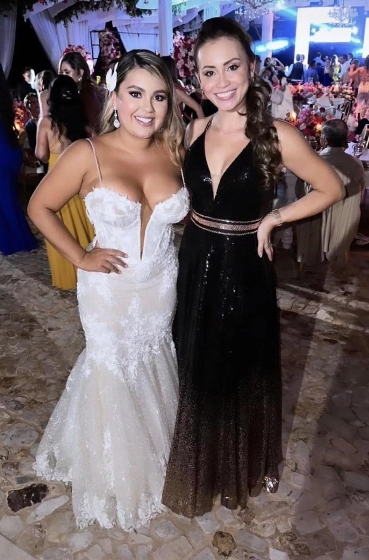 Left or right? posted by tennisa_zelal