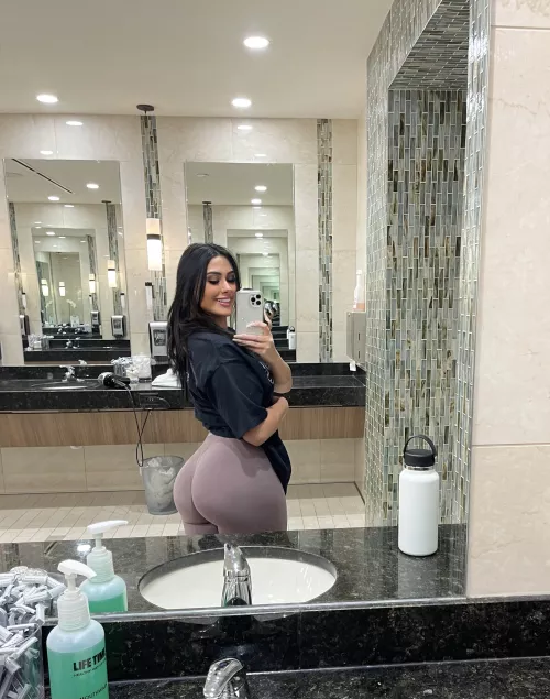 Need to cool off after my workout any suggestions (F) by trixieboo21