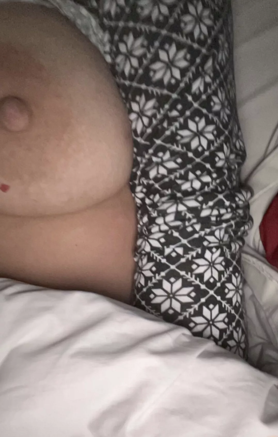 Night  posted by pornacc9090