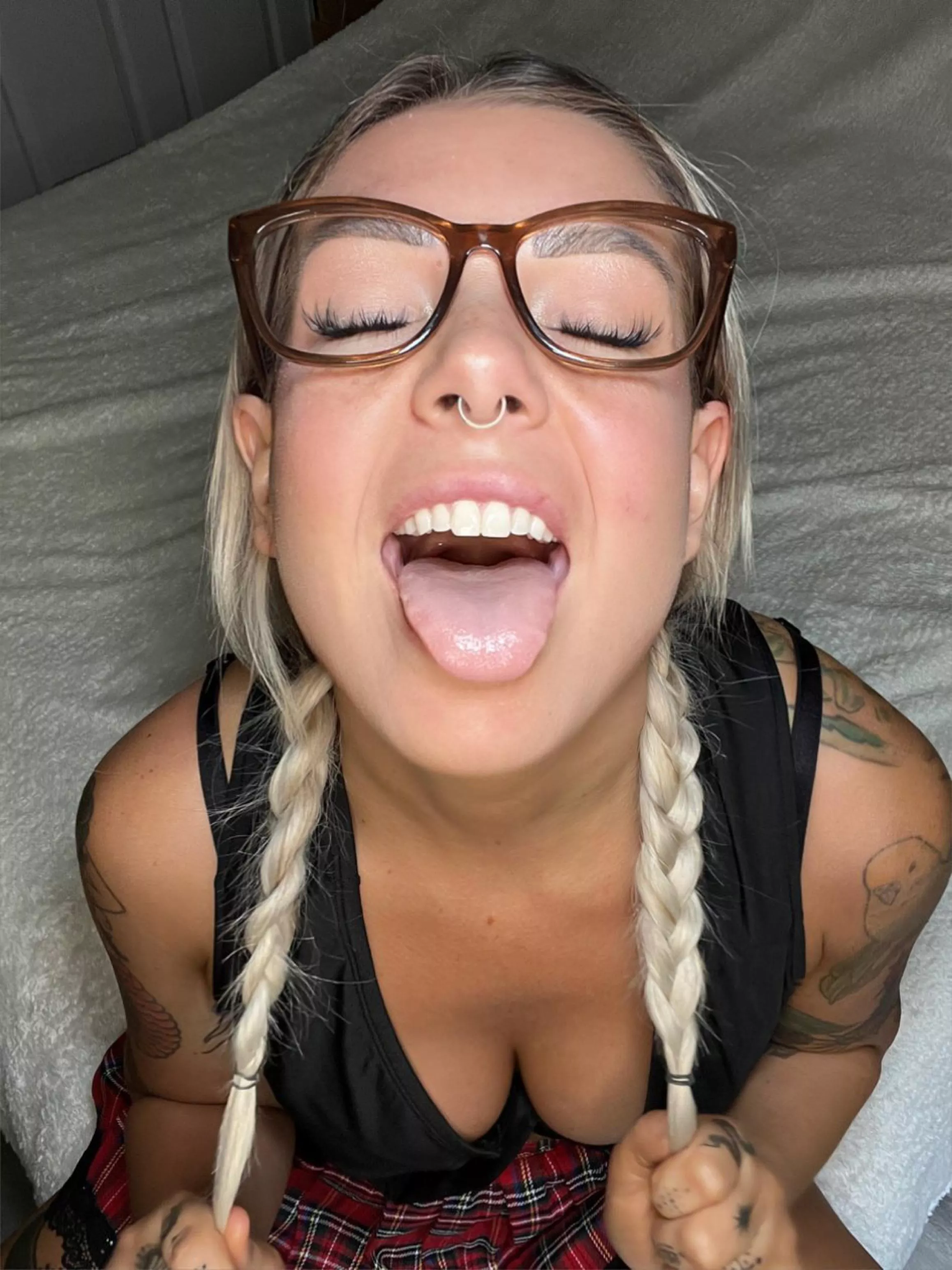 No caption needed. I'm ready for you. posted by grandmas_beachouse