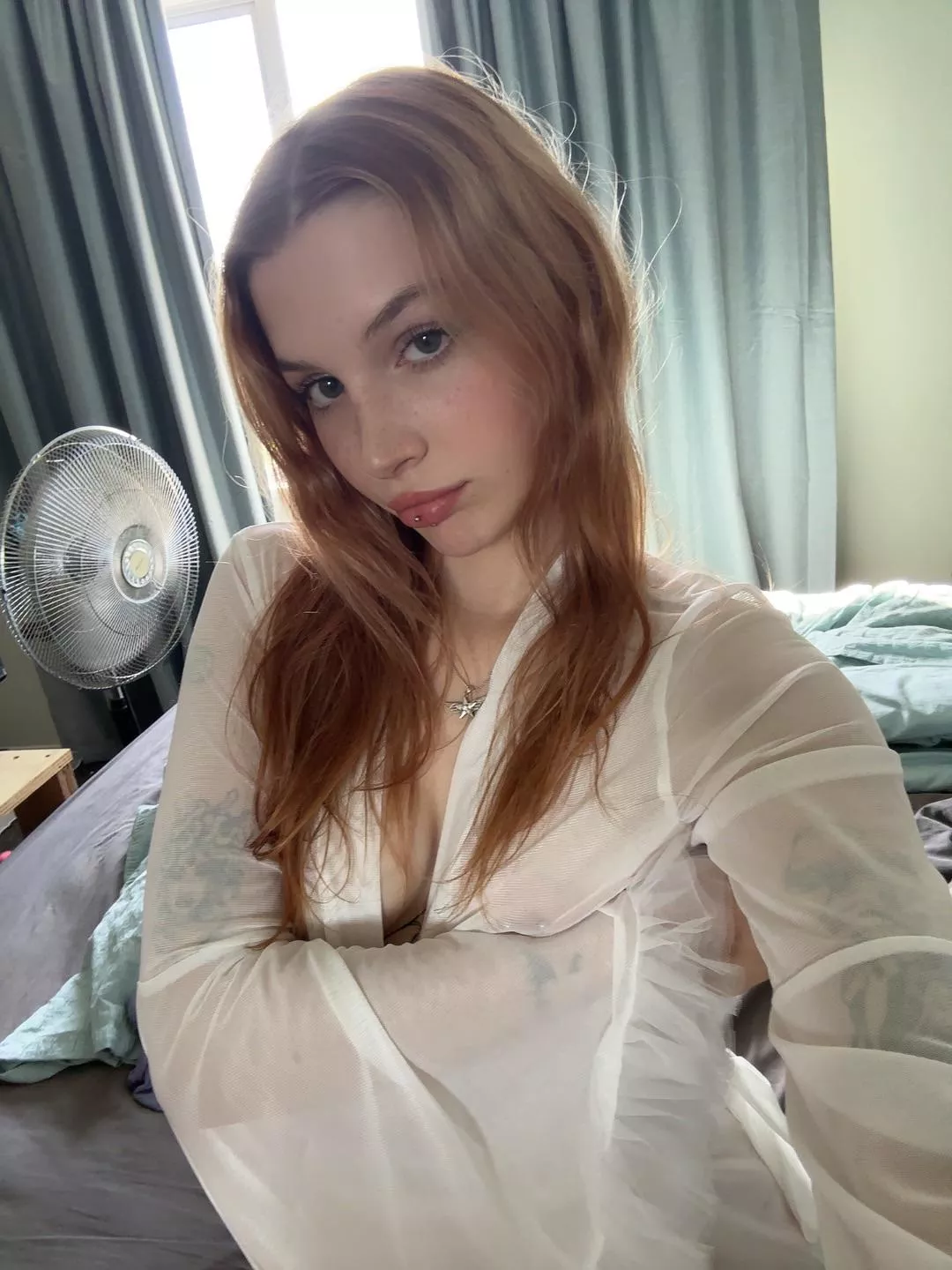 only accepting it if it’s hard as a rock x  posted by ffreyareyy