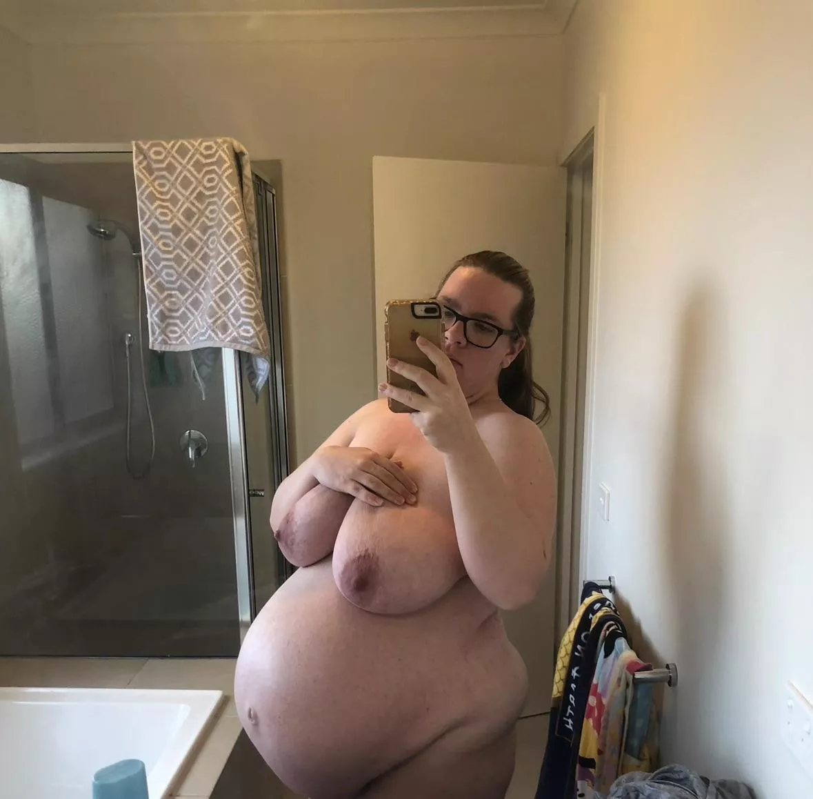 Ready to burst posted by Hayleycurvy