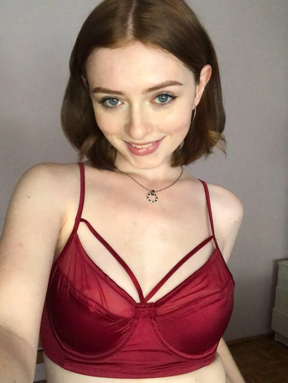 red top, y or n posted by your_lustfulgirl