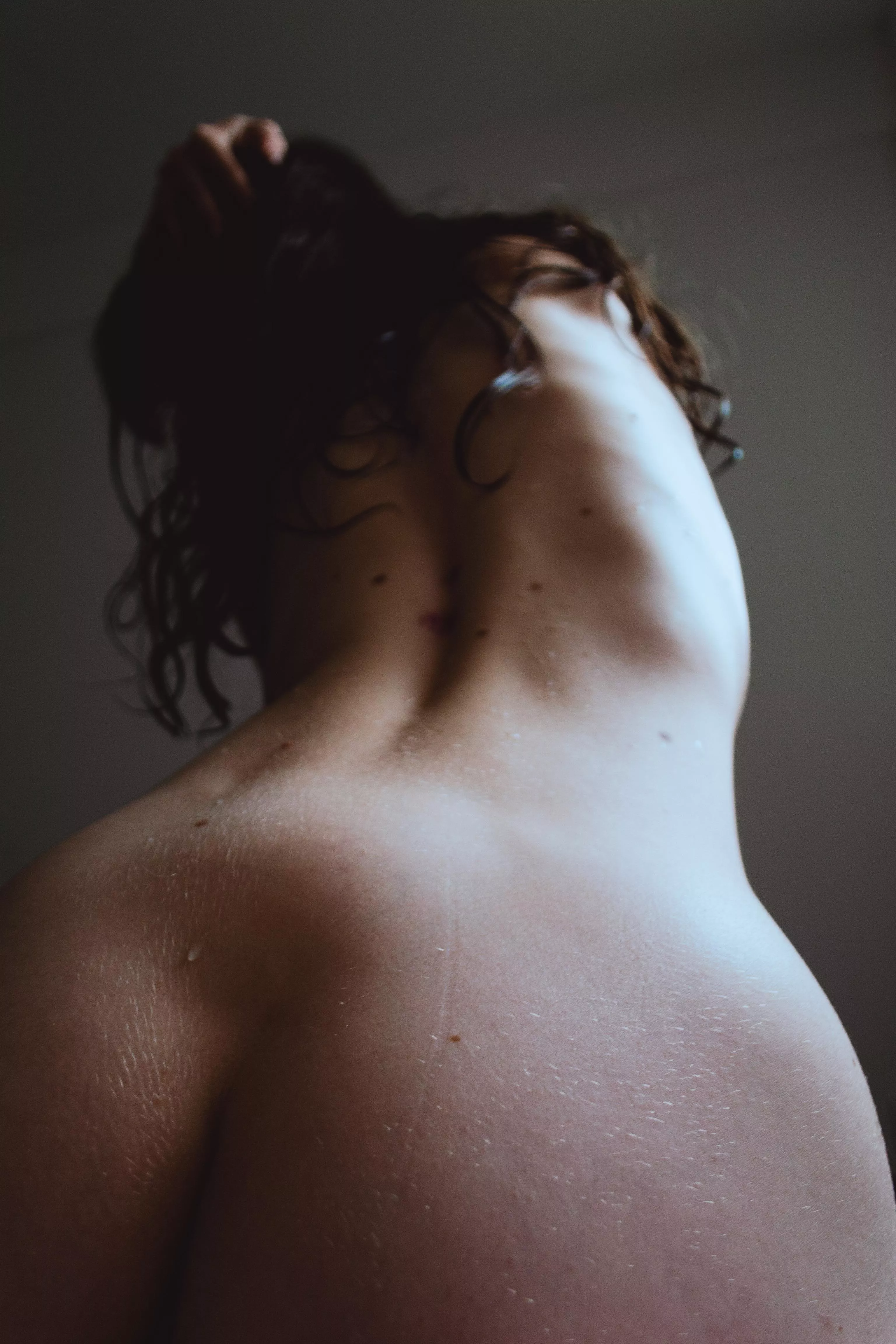 Rib cage from a back view posted by franuella88