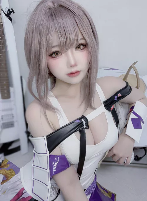 Scarlet cosplay by ch_i8i by Pure_Candy_5352