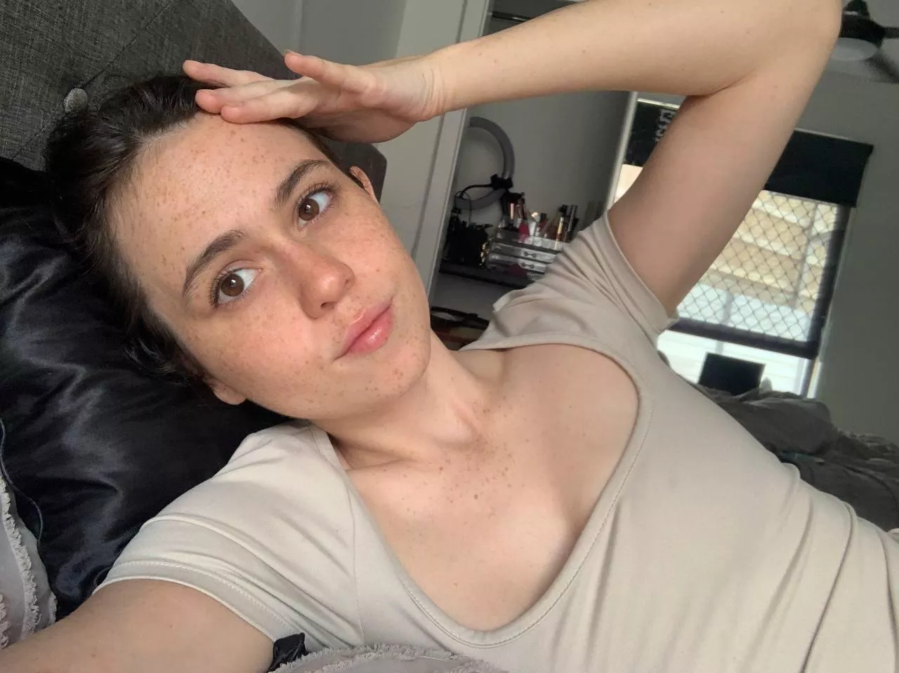 Selfie are better with a petite brunette posted by tigeressmonroe