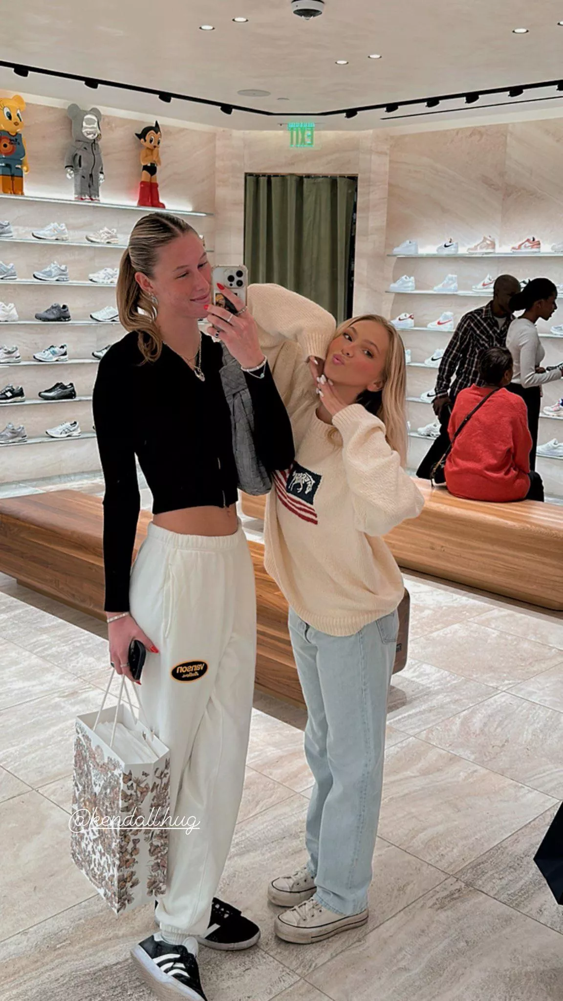 Tall or Short? posted by whitetoweltw