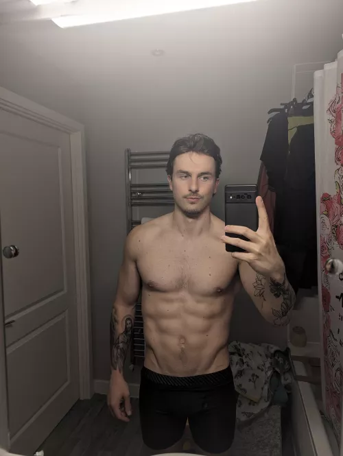 Underwear or no underwear?  by Old-Contribution2960