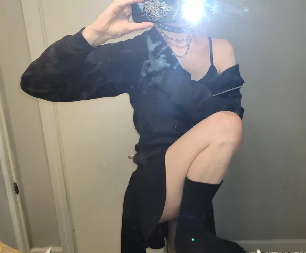 why my legs kinda slaying tho >w< by twink_riley