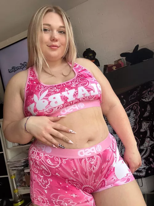 will you show me your cooking skills or take me out:) by lxves222