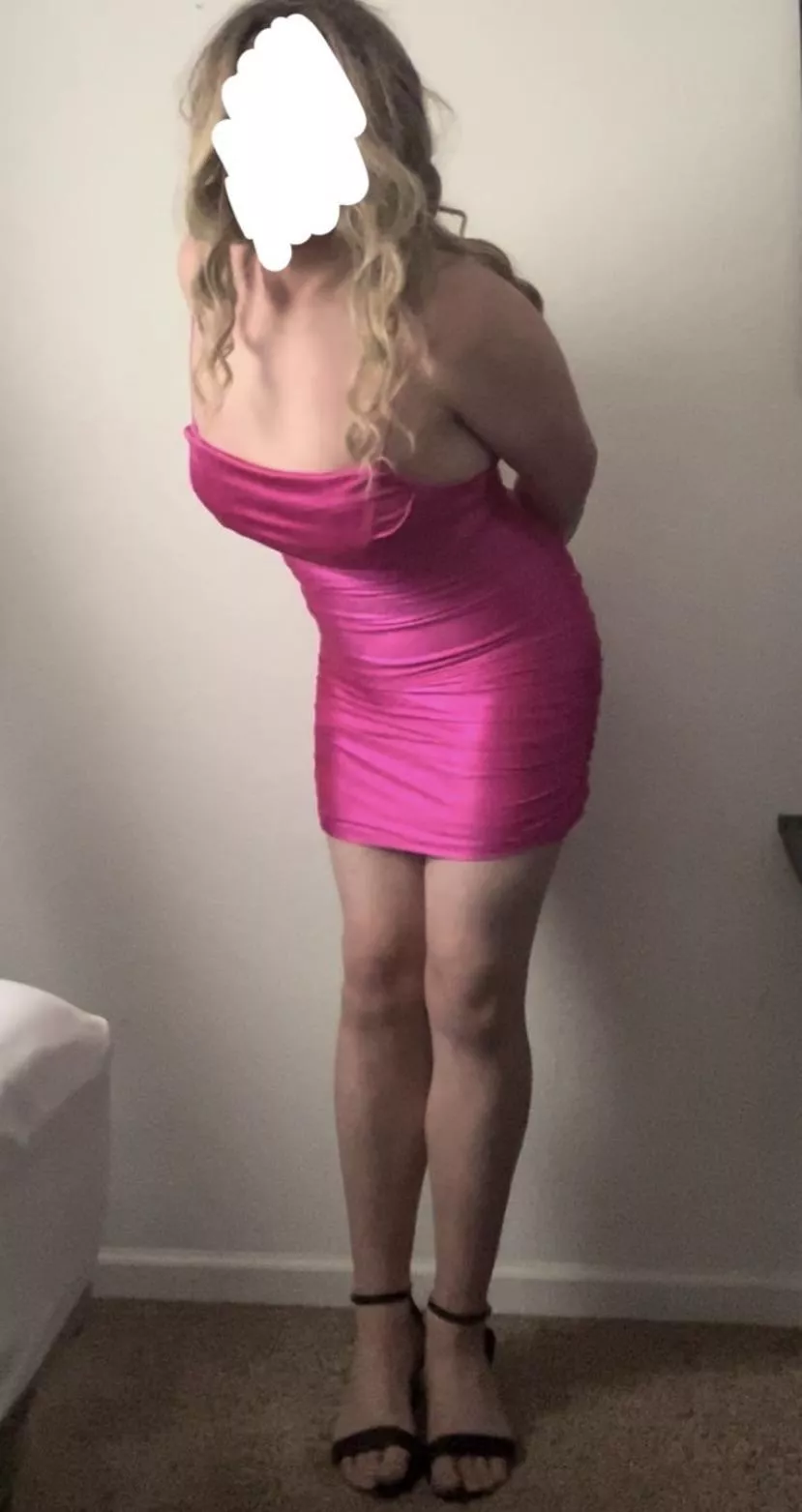 (19m) sisters dirty dress, panties and heels 🥵💕 posted by After-Ad8846