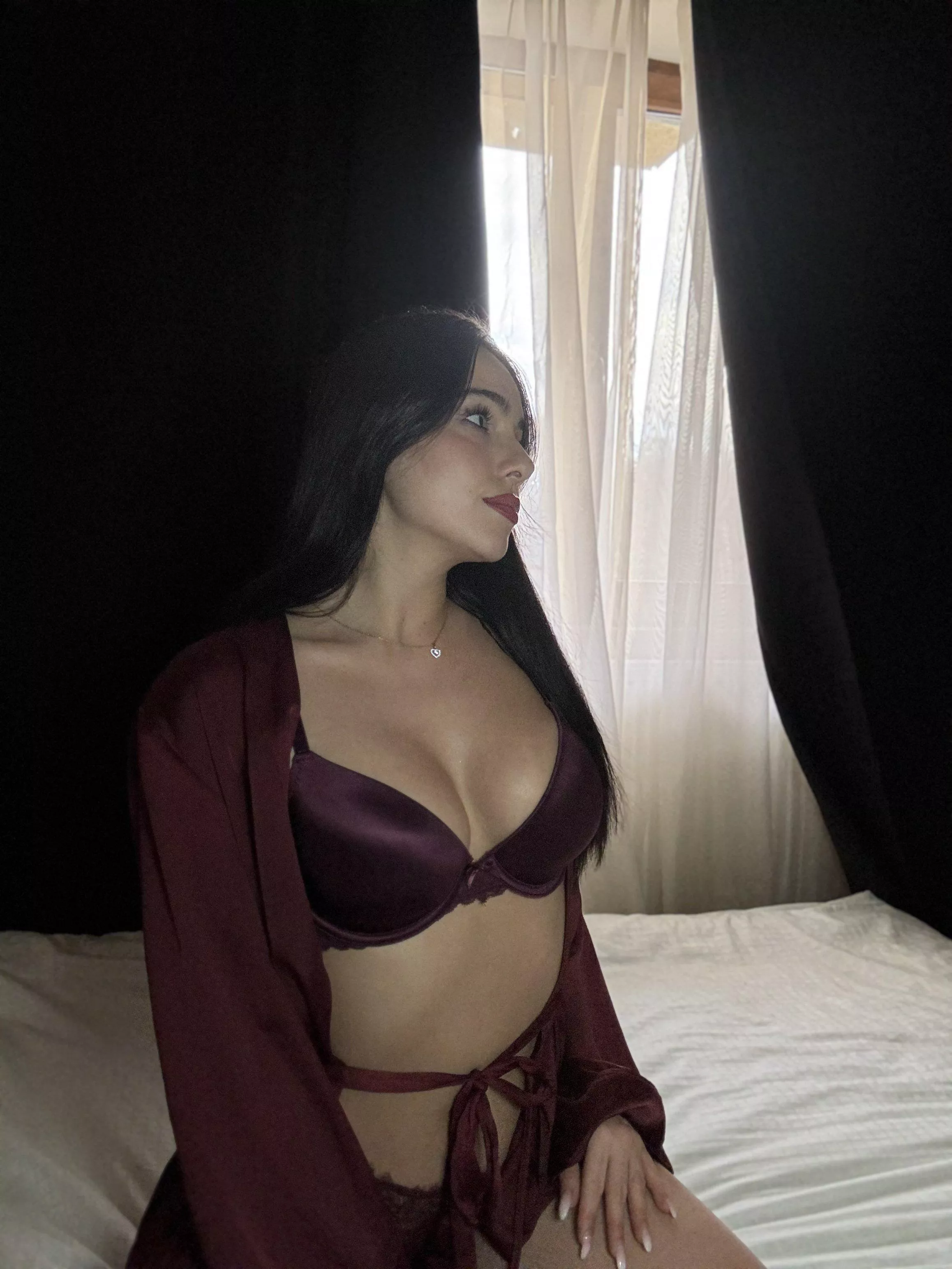 A bit shy to admit that I don't like when a guy pulls out. posted by rileysimxxo