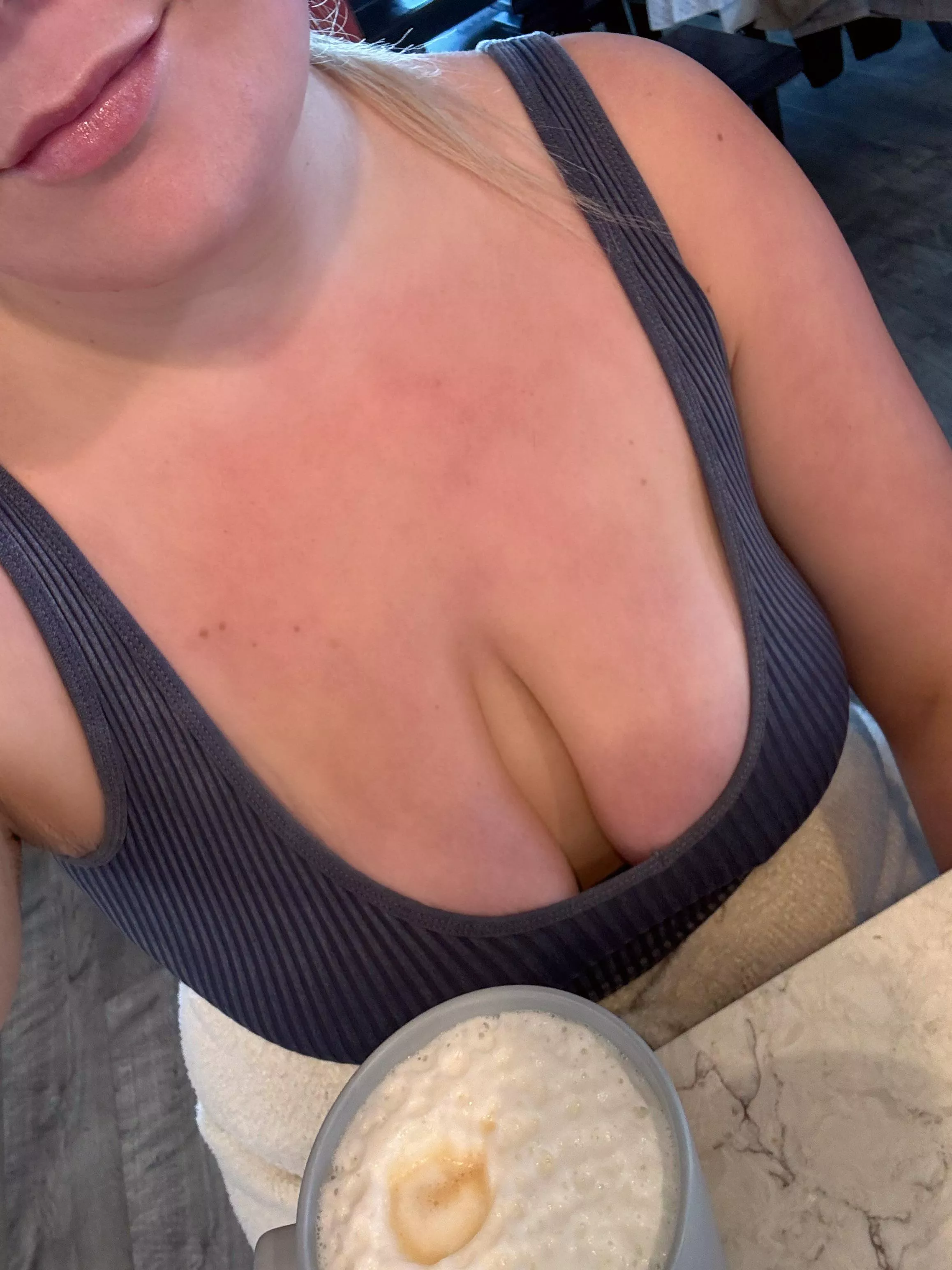 A little coffee & a view posted by sexandheels4u