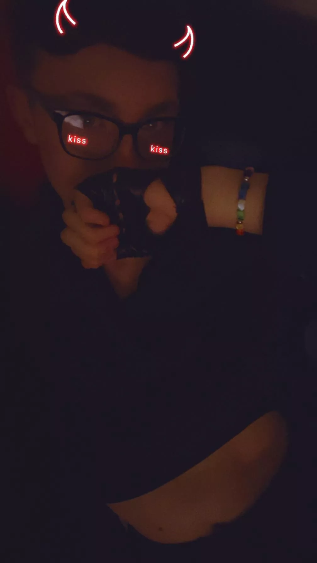 Boredddd come talk! posted by Floop780