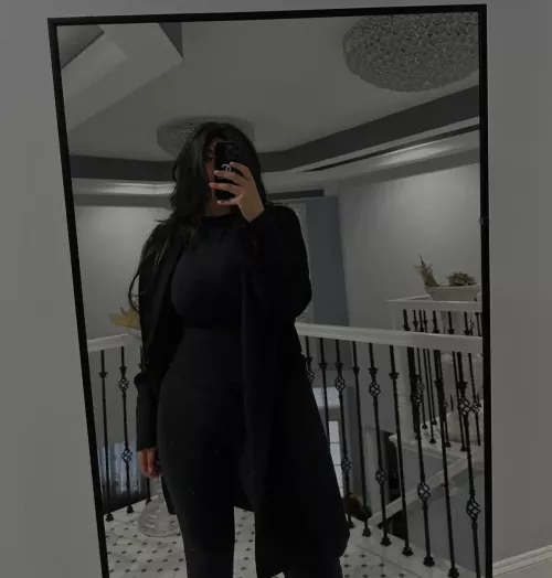 Busty in black  by anonymous123456_