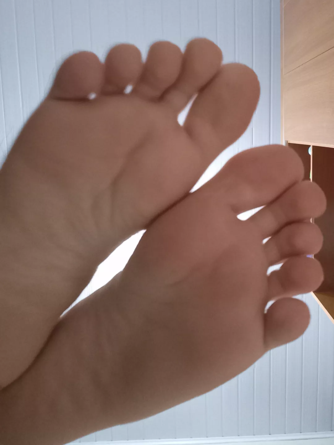 do you like my soles?🤤💦 posted by dream_soles