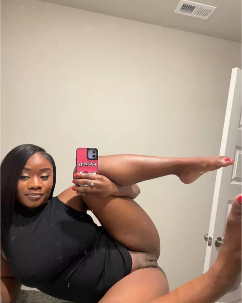 Fresh wax :)  by littlelayaa