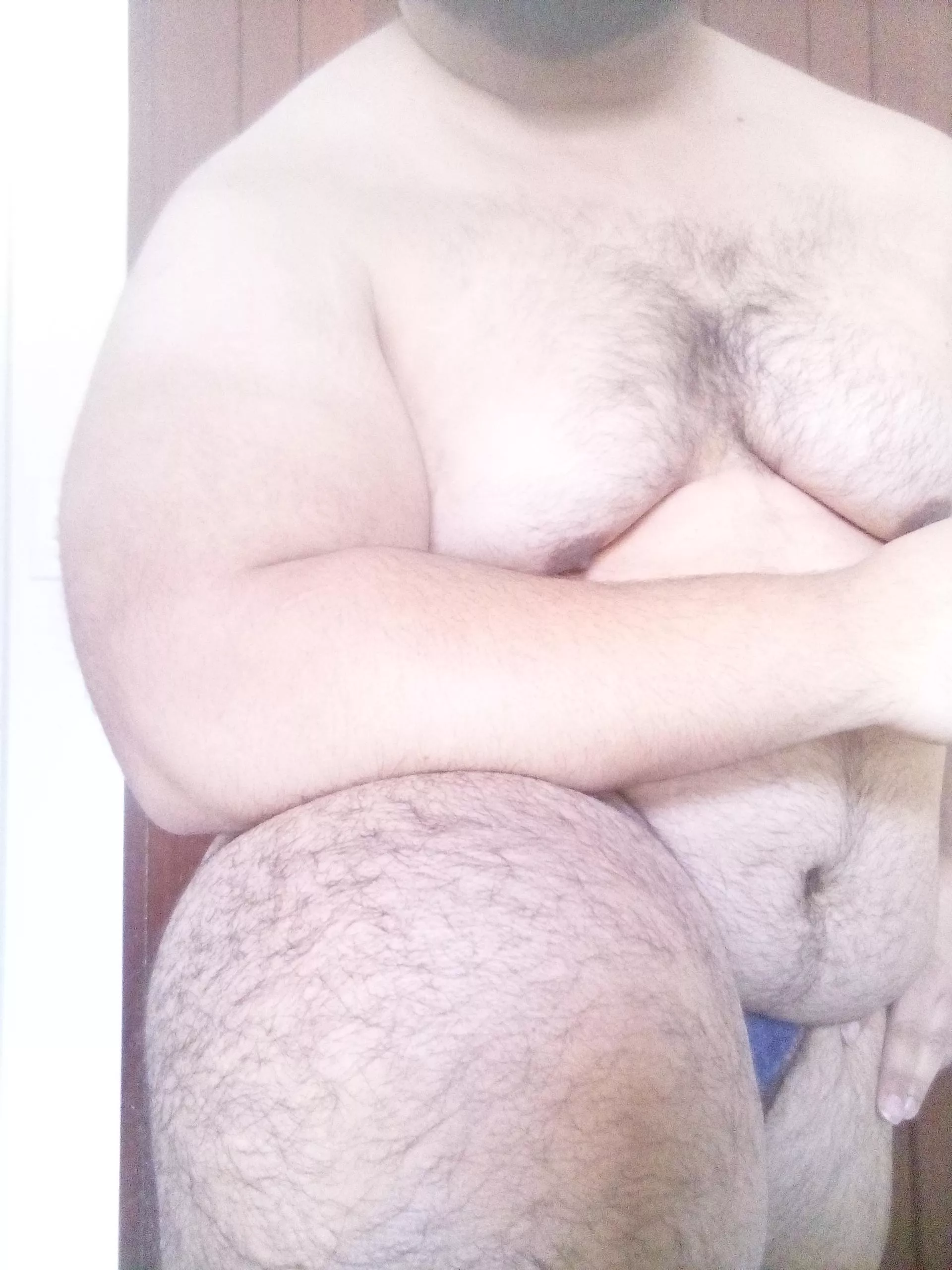 Friday night...what to do later... posted by ChubsBear