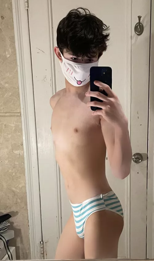 Fuck me until I can’t walk anymore? :3  by coffee_human1