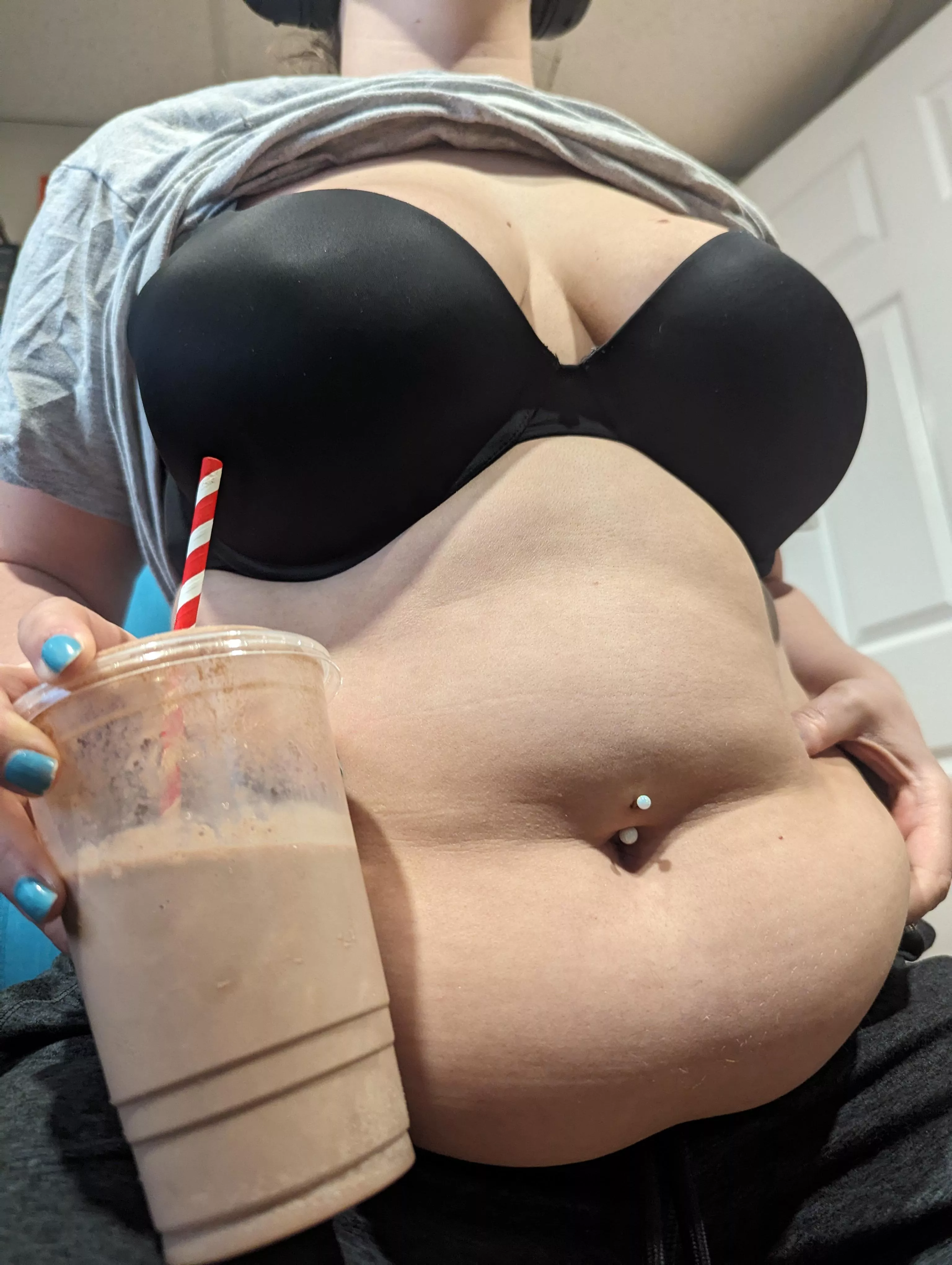 Gaining and gaming go great together 🎮 posted by morethemaryer