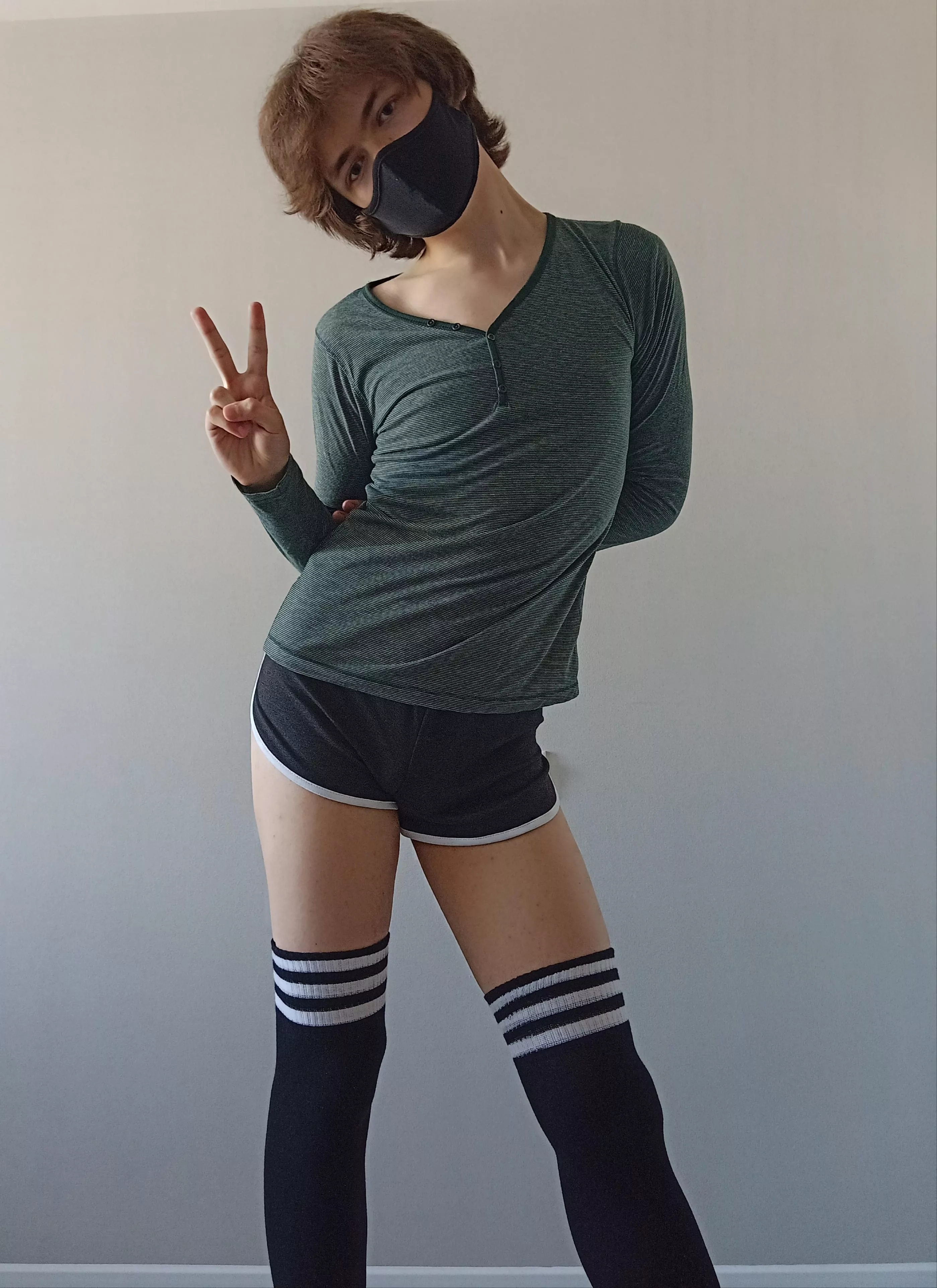 Hiii posted by PlushyShadow