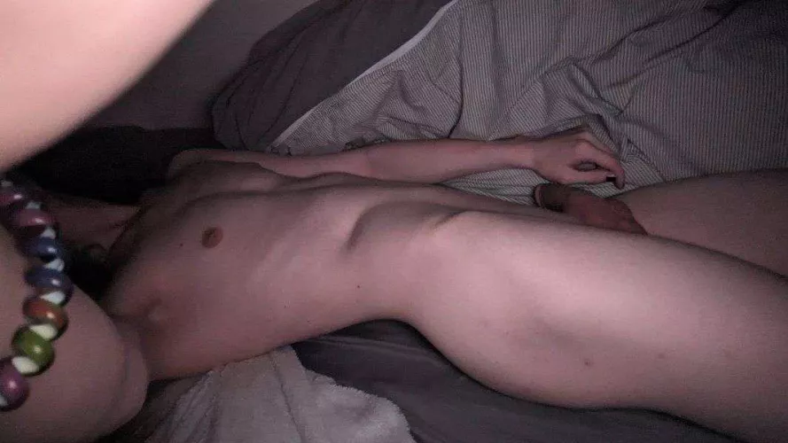 I want to be used by another twink by The_BaconStrip