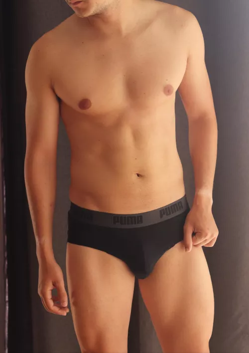 I'd model for Puma by LongLakedaimon