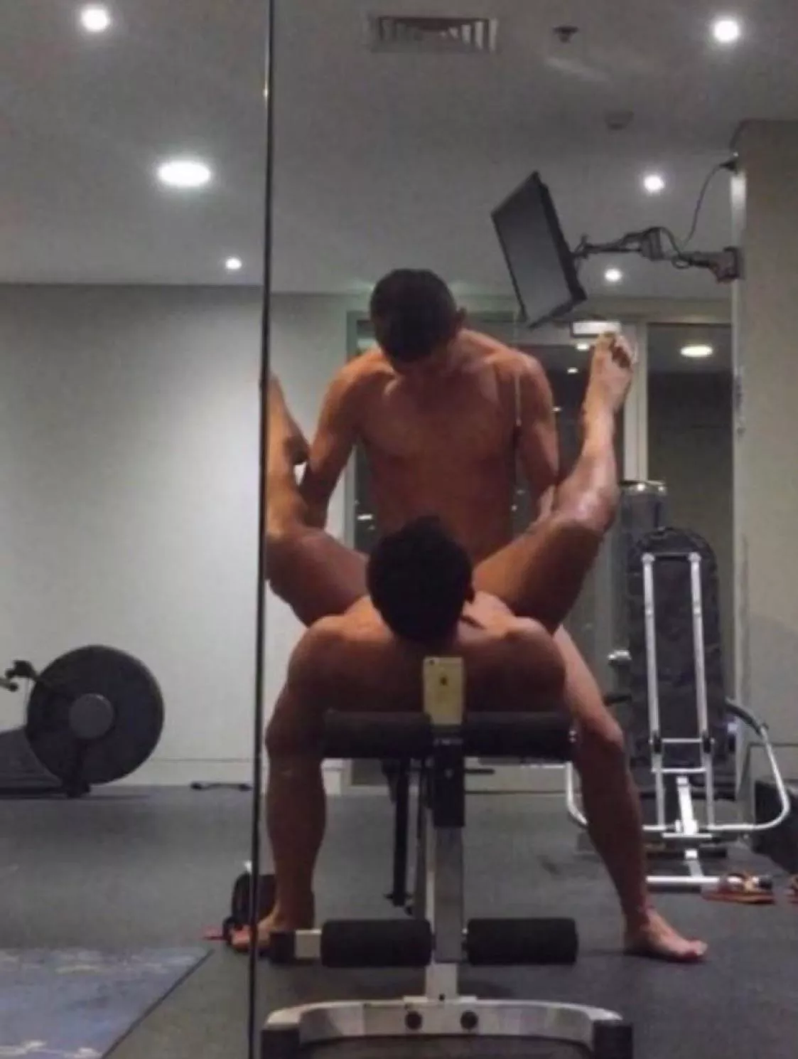 Late night workout  posted by woodstoget