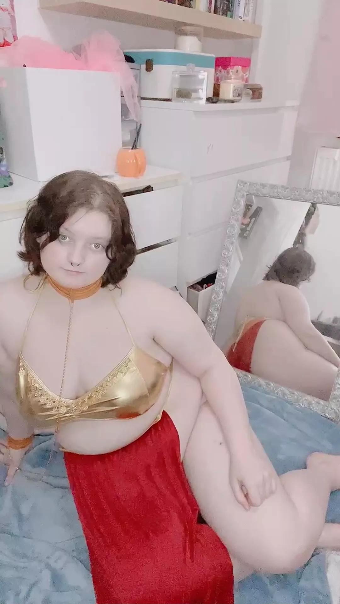 looking pretty hot n chubby posted by venus_skyy_