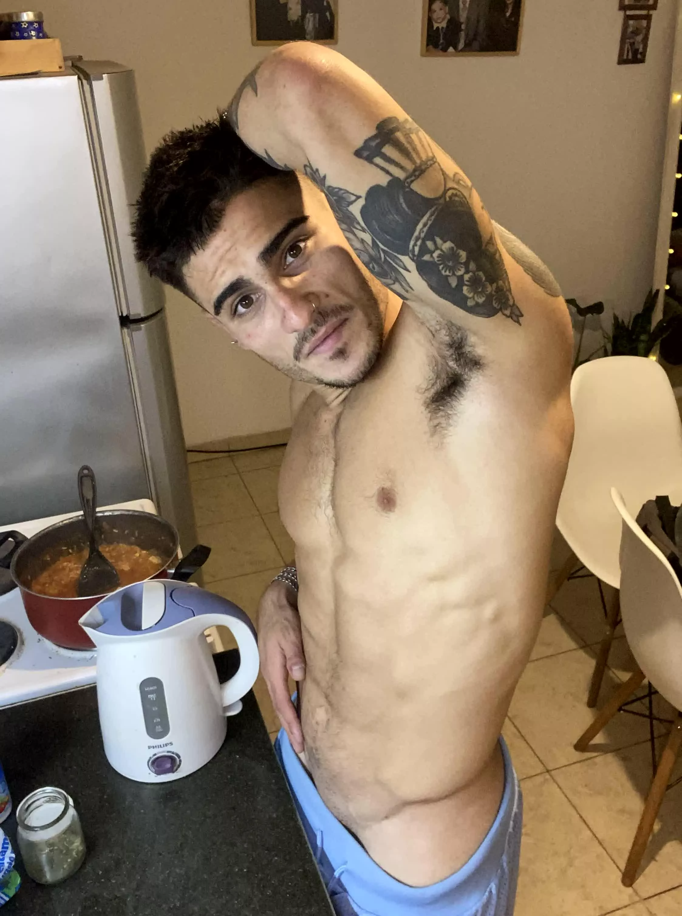 Morning coffee and armpit posted by OliverKingxx