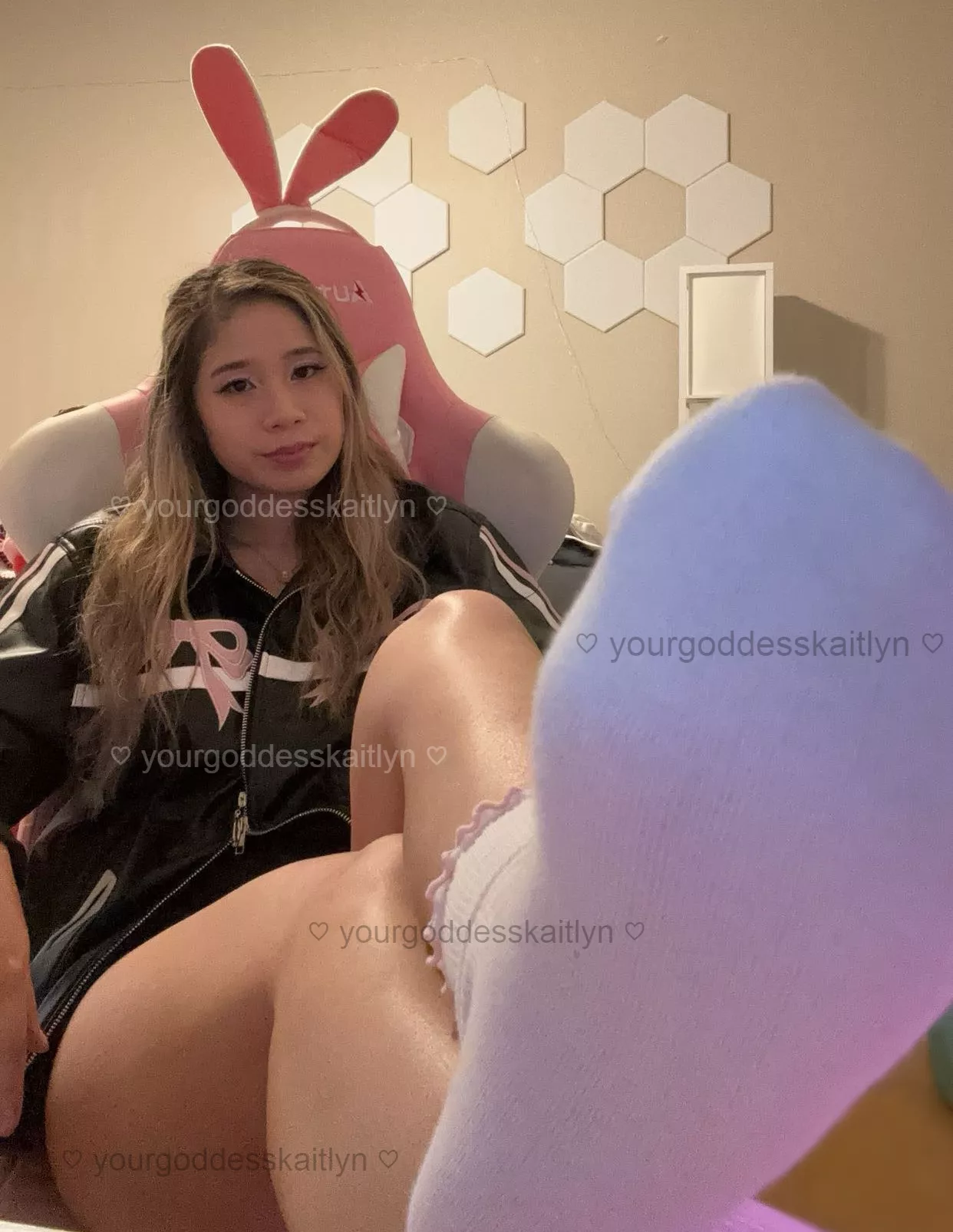 new white socks! posted by yourgoddesskaitlyn