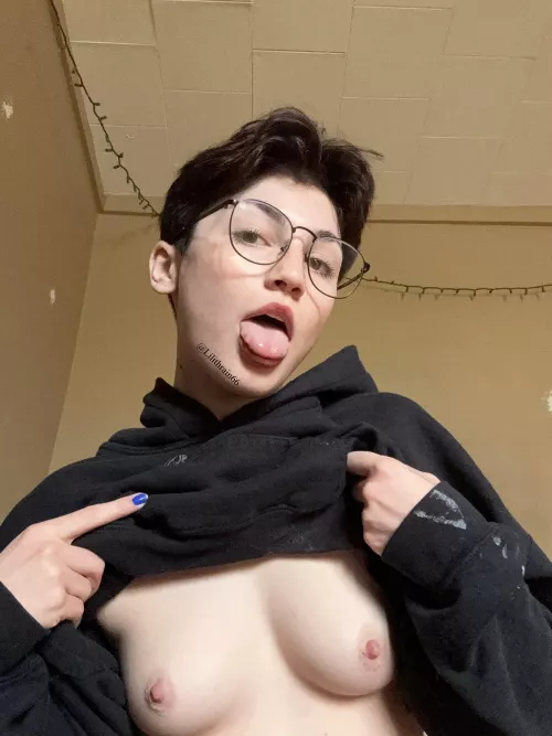 Short hair and small tits what else could you want? by Lilithrain66