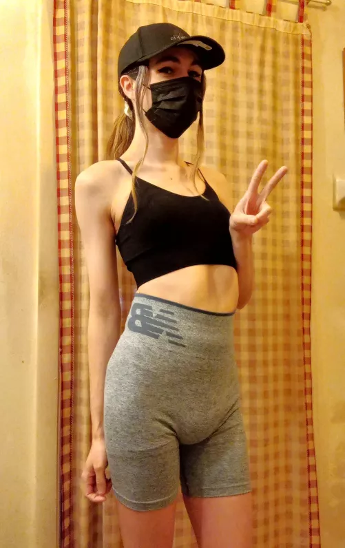 someone told me i look like a cute girl 😭 by luccakitten