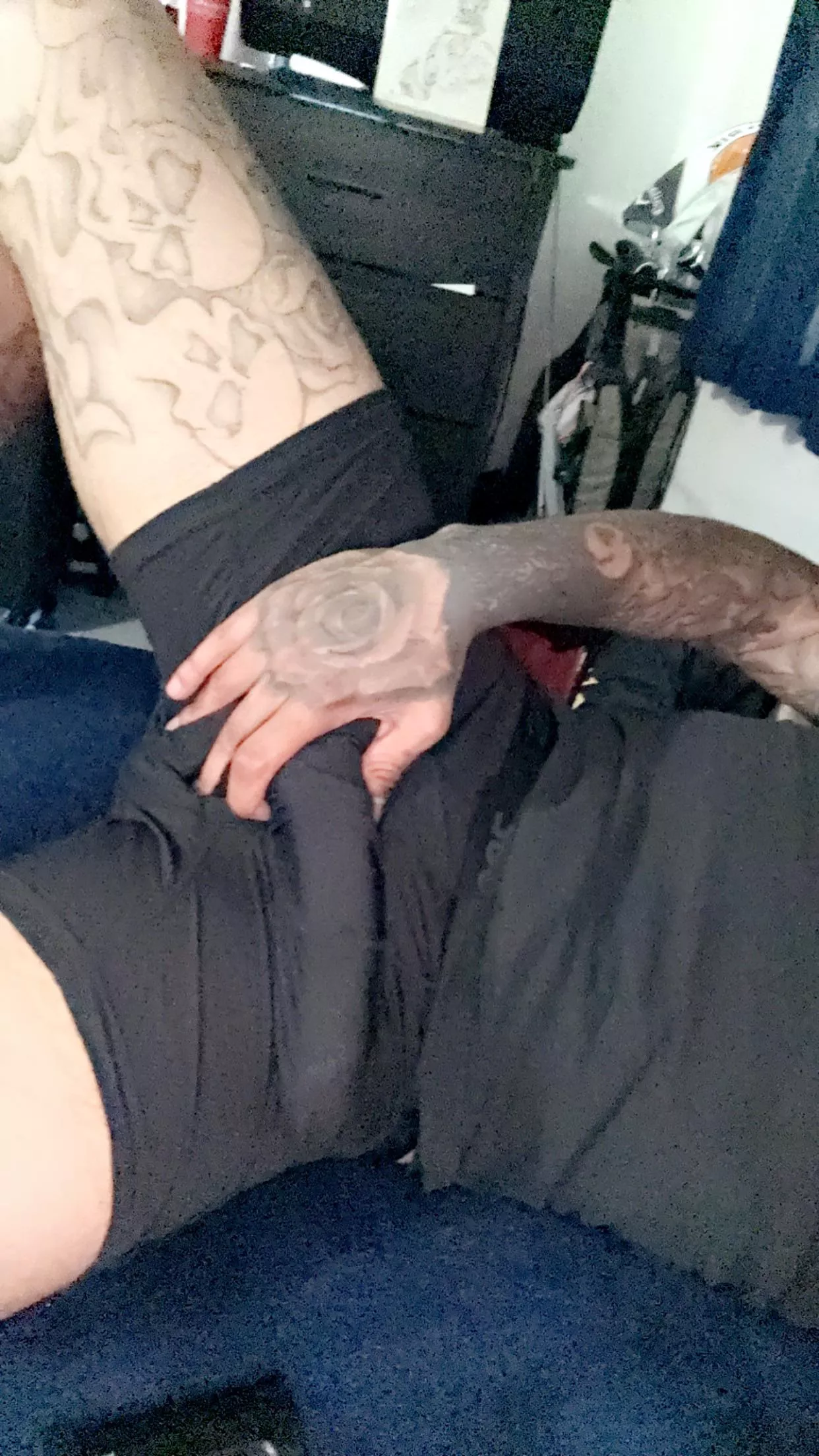Who wants to come feel it through my shorts posted by Letstrip66
