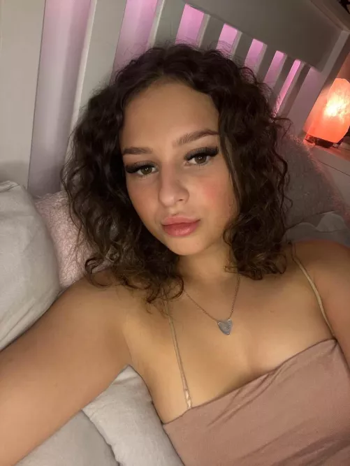 your classy babe by Creepy-Chart116