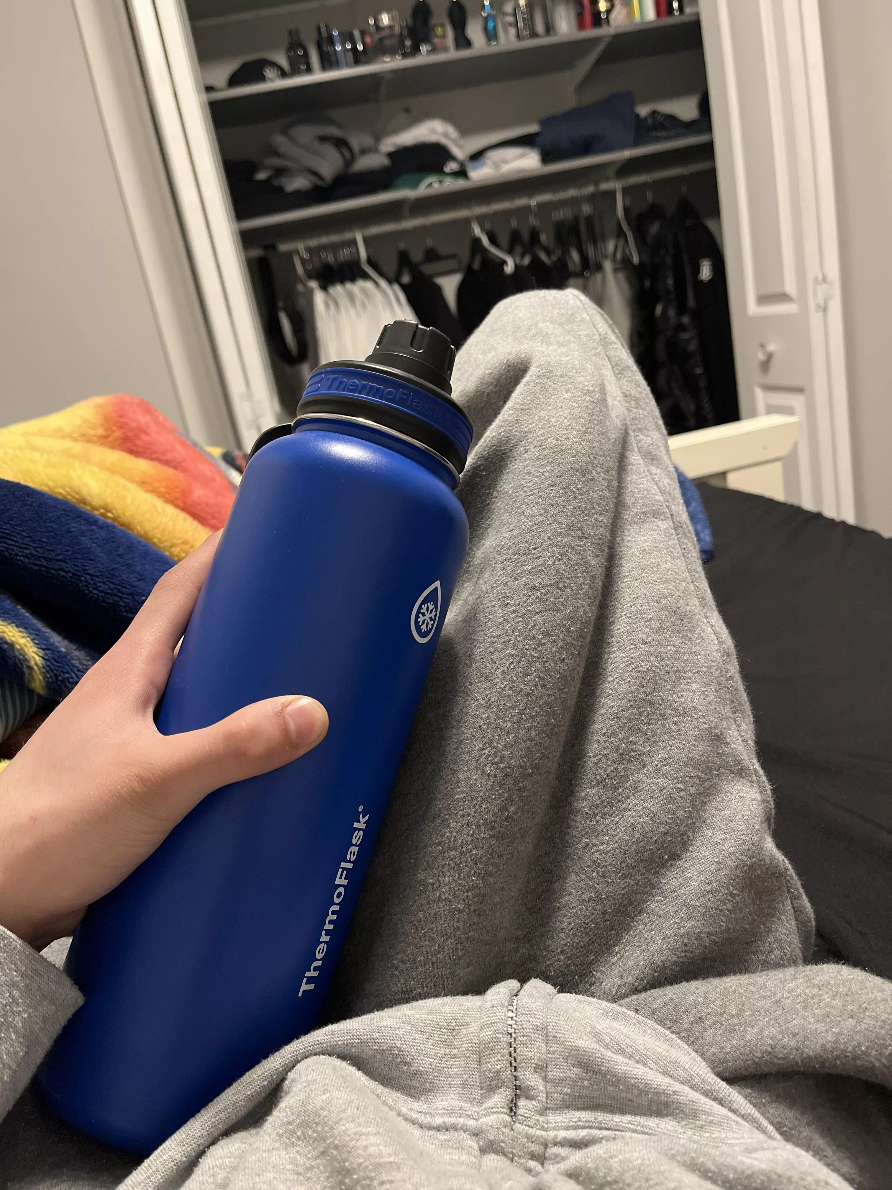 12 inch giant cock posted by roushdi_