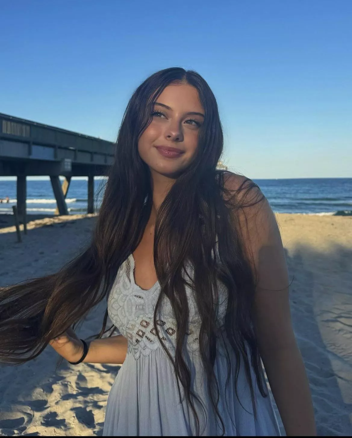 Avery Kothi posted by Serious_Ad8207