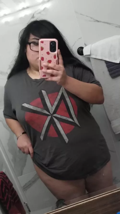 Be as rough as possible with this thick Mexican slut  by Camellia_Bunny