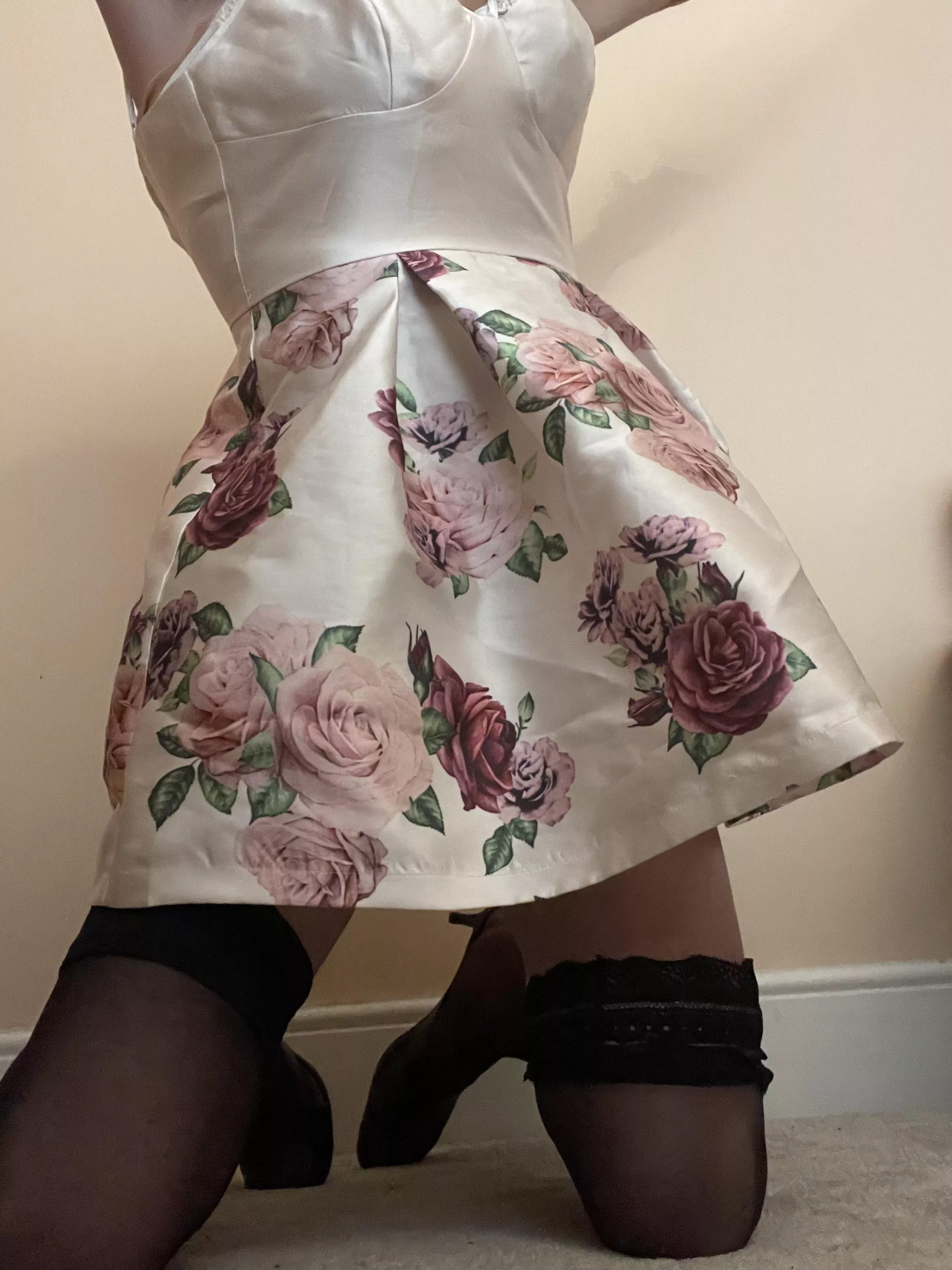 Beats jeans and a T-shirt  posted by Designer_Bet429