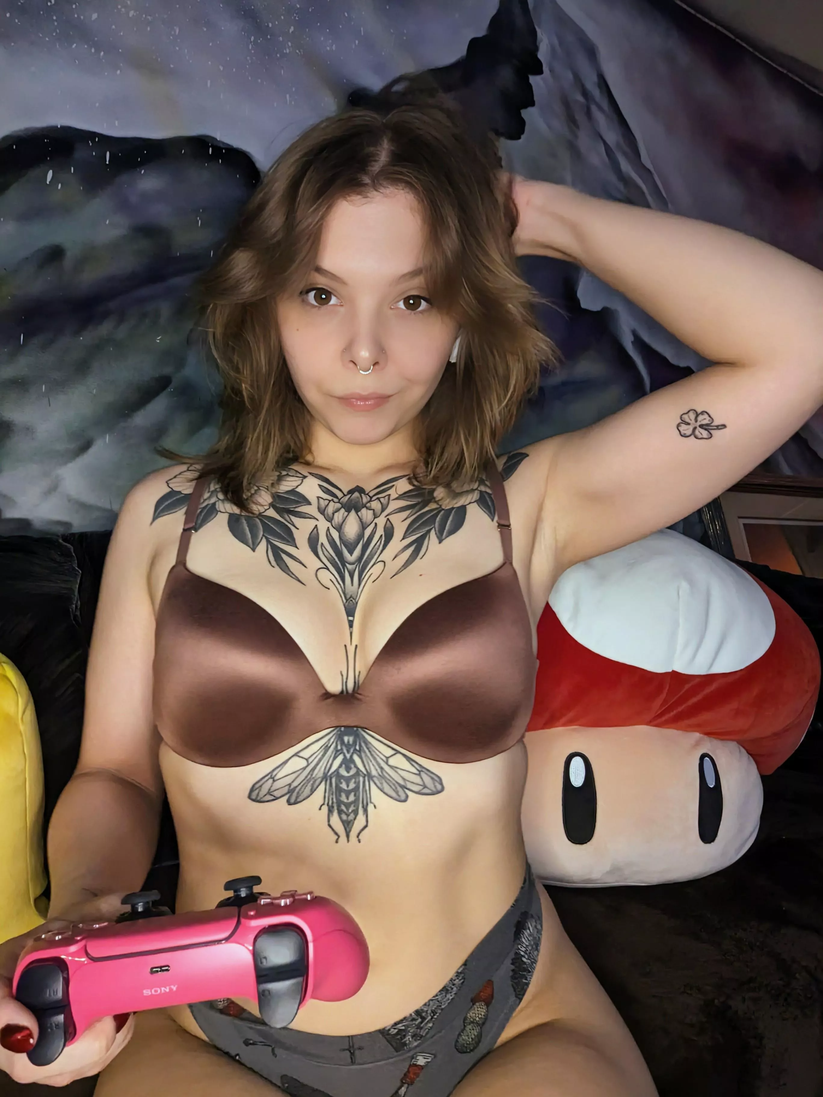 Can I suck it while you play? [F] posted by BeccaSnowww