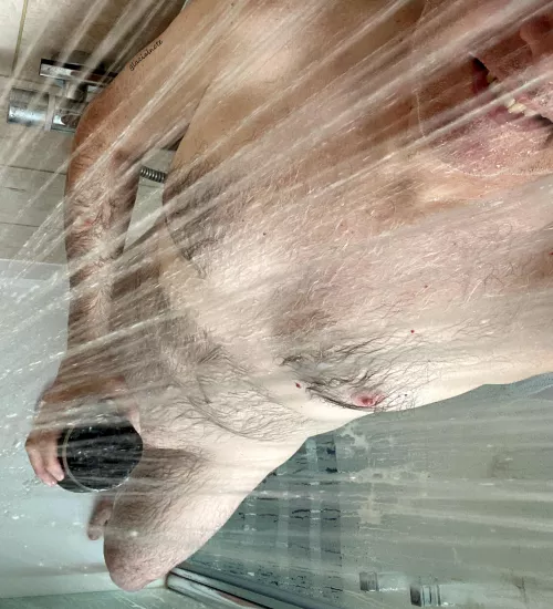 Happy for the weekend by glacialnote