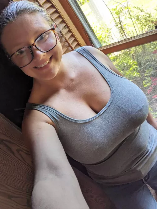 I love being out in this perfect weather!  by kellilynn1107