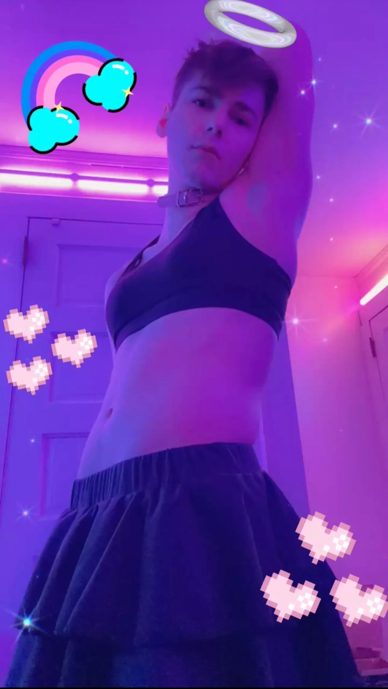 It’s been a while since I had belly rubs 👉🏻👈🏻 posted by Blu_Da_Floof