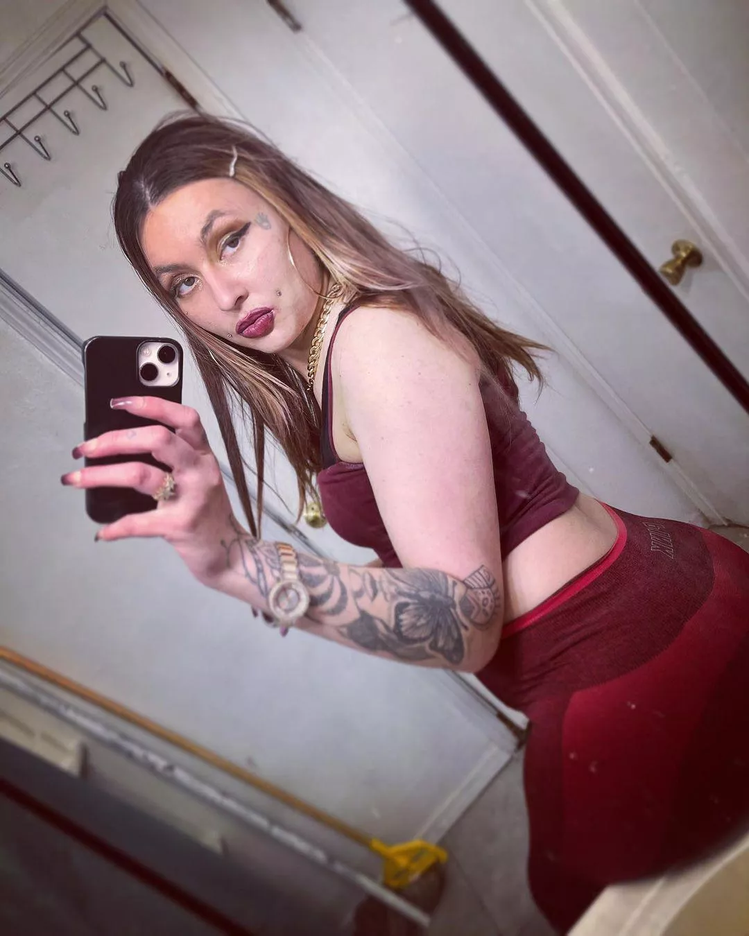 my eyes are up here posted by certifiedfreakx0