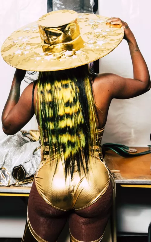 Naomi by HashiSeasin