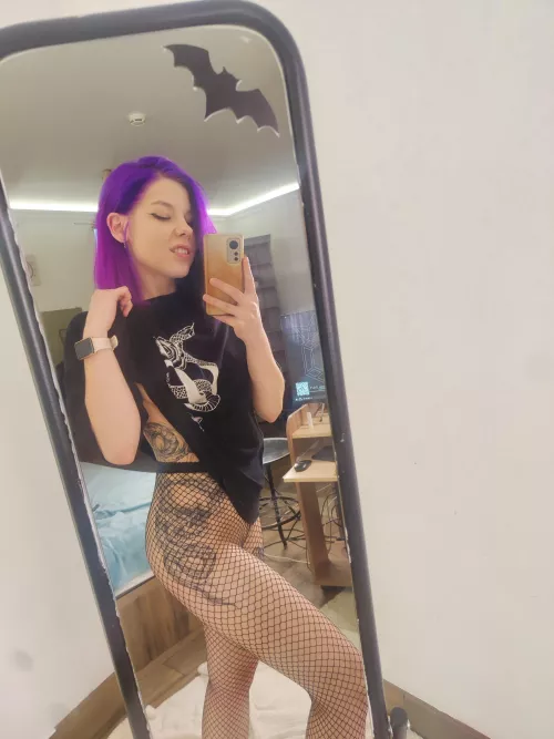 Neon hair looks great on me by EnchantingGoddess