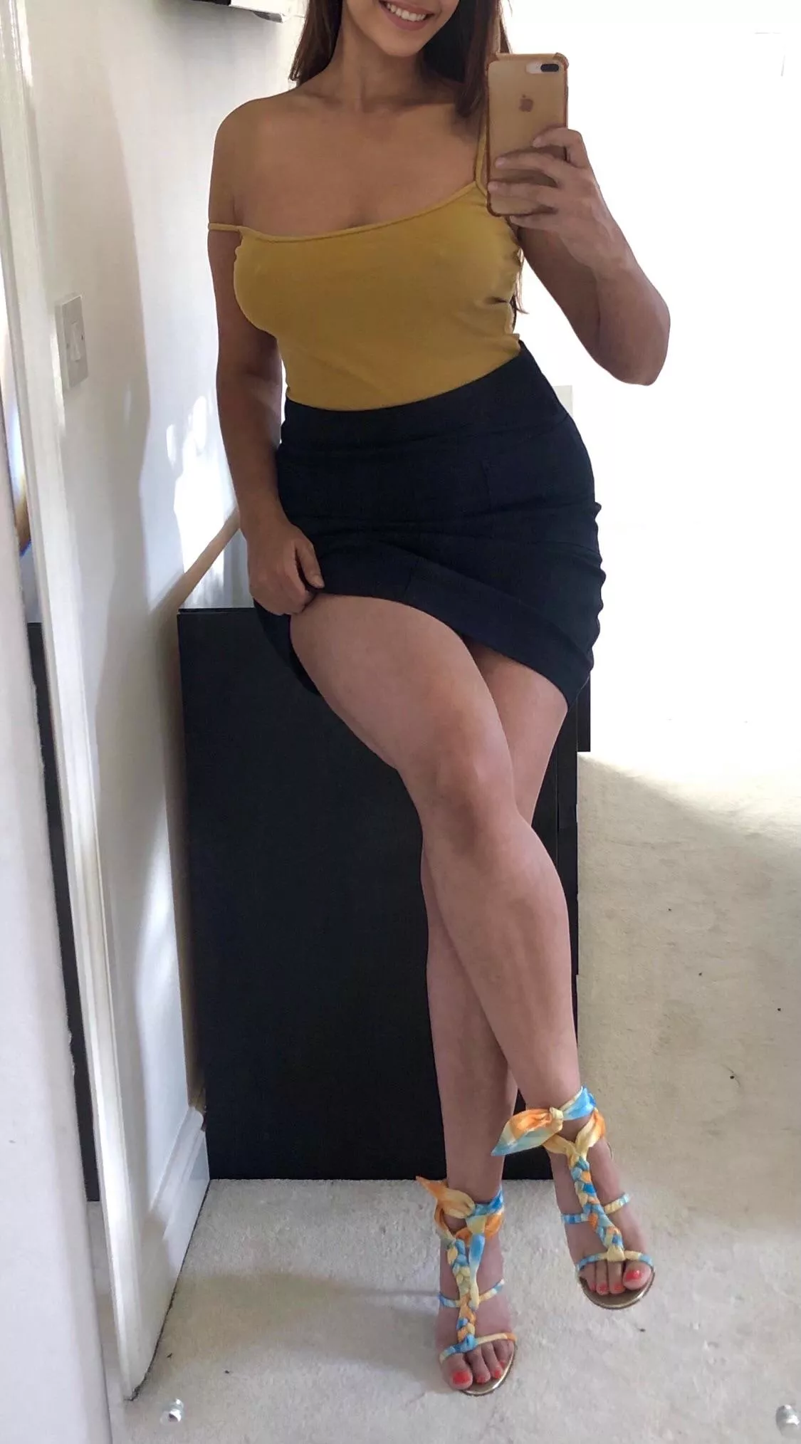 No bra, no problem... posted by AKJ69x