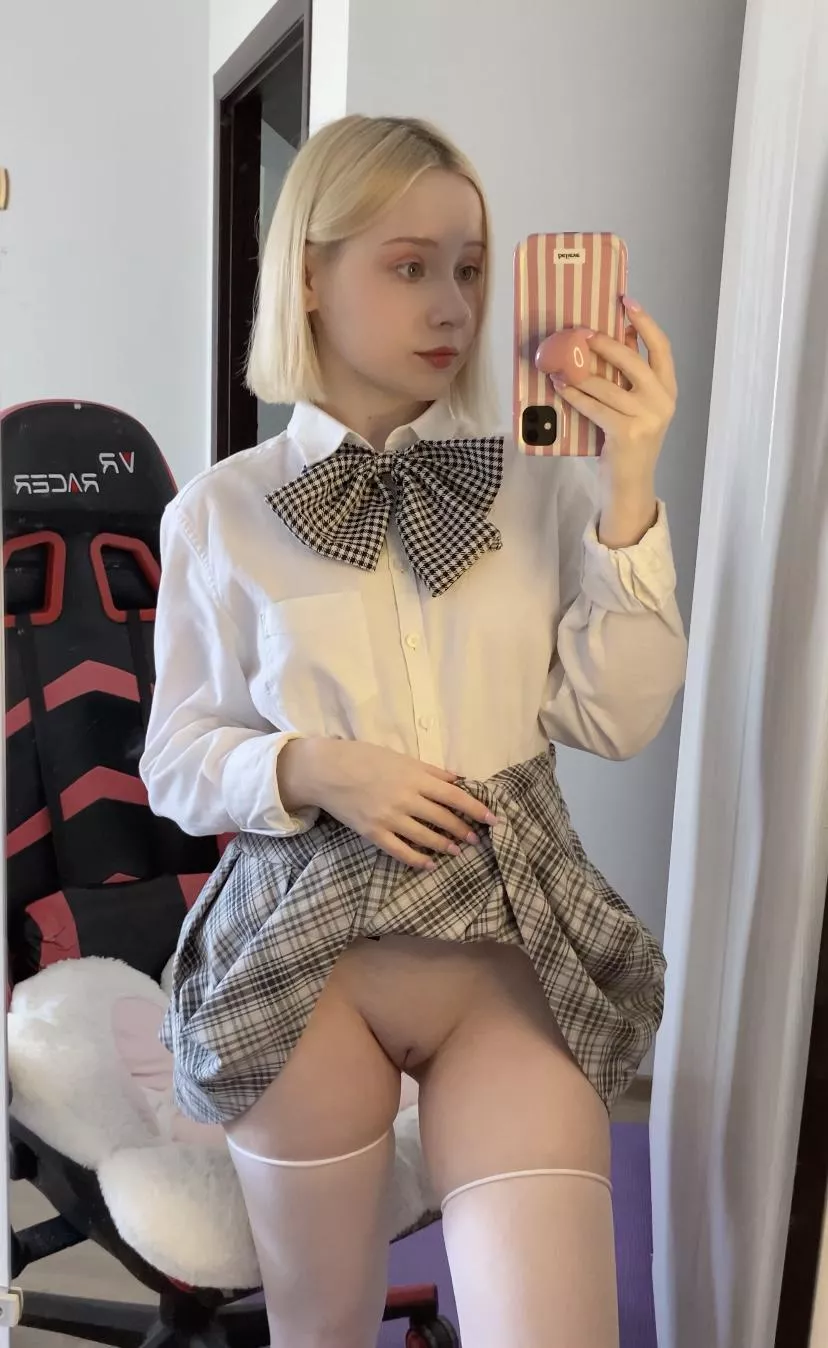 really tight for you every day posted by lolabey_