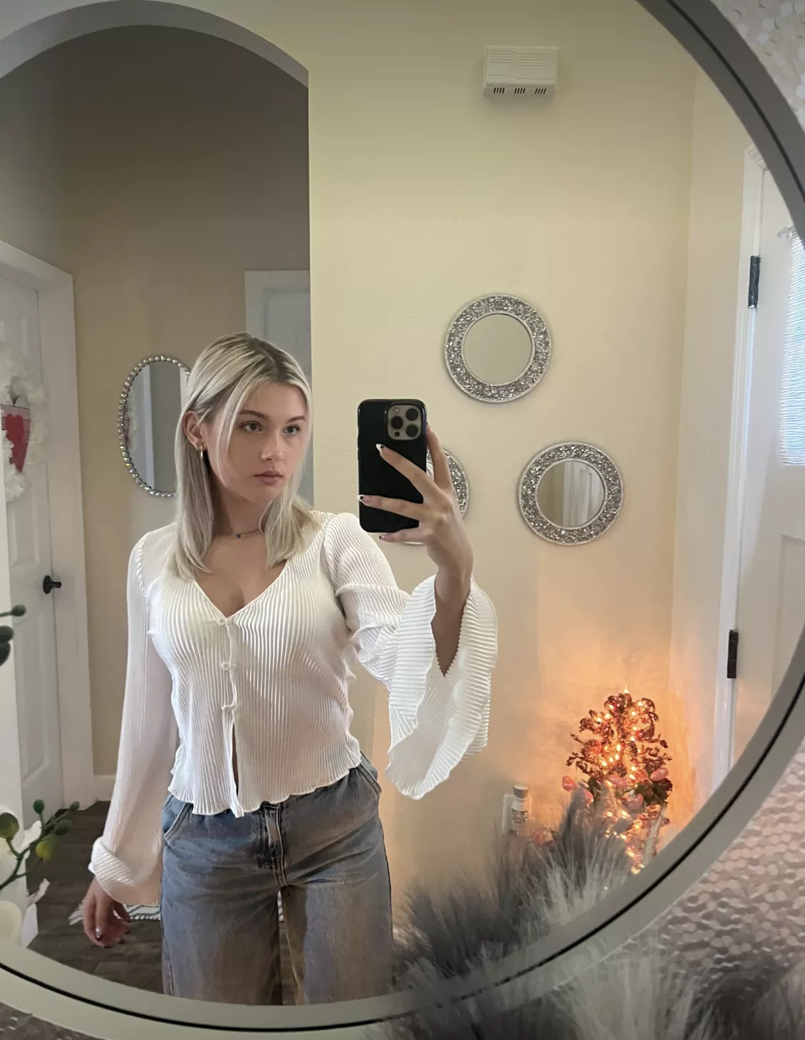 Sending this selfie to my guy friends posted by sidmin