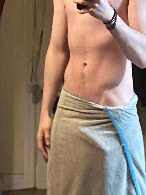 Should I drop the towel (straight) by DuckConstant7939